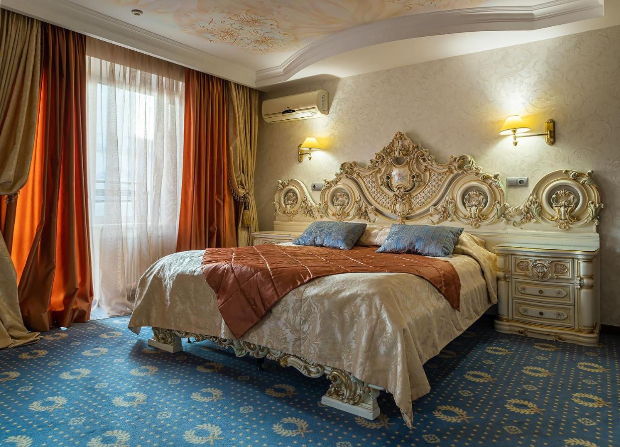 לבוב Eurohotel מראה חיצוני תמונה