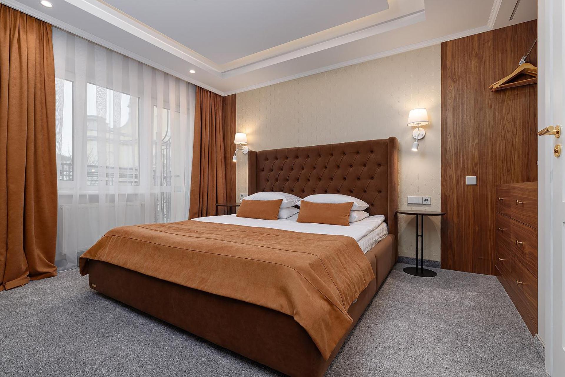 לבוב Eurohotel מראה חיצוני תמונה