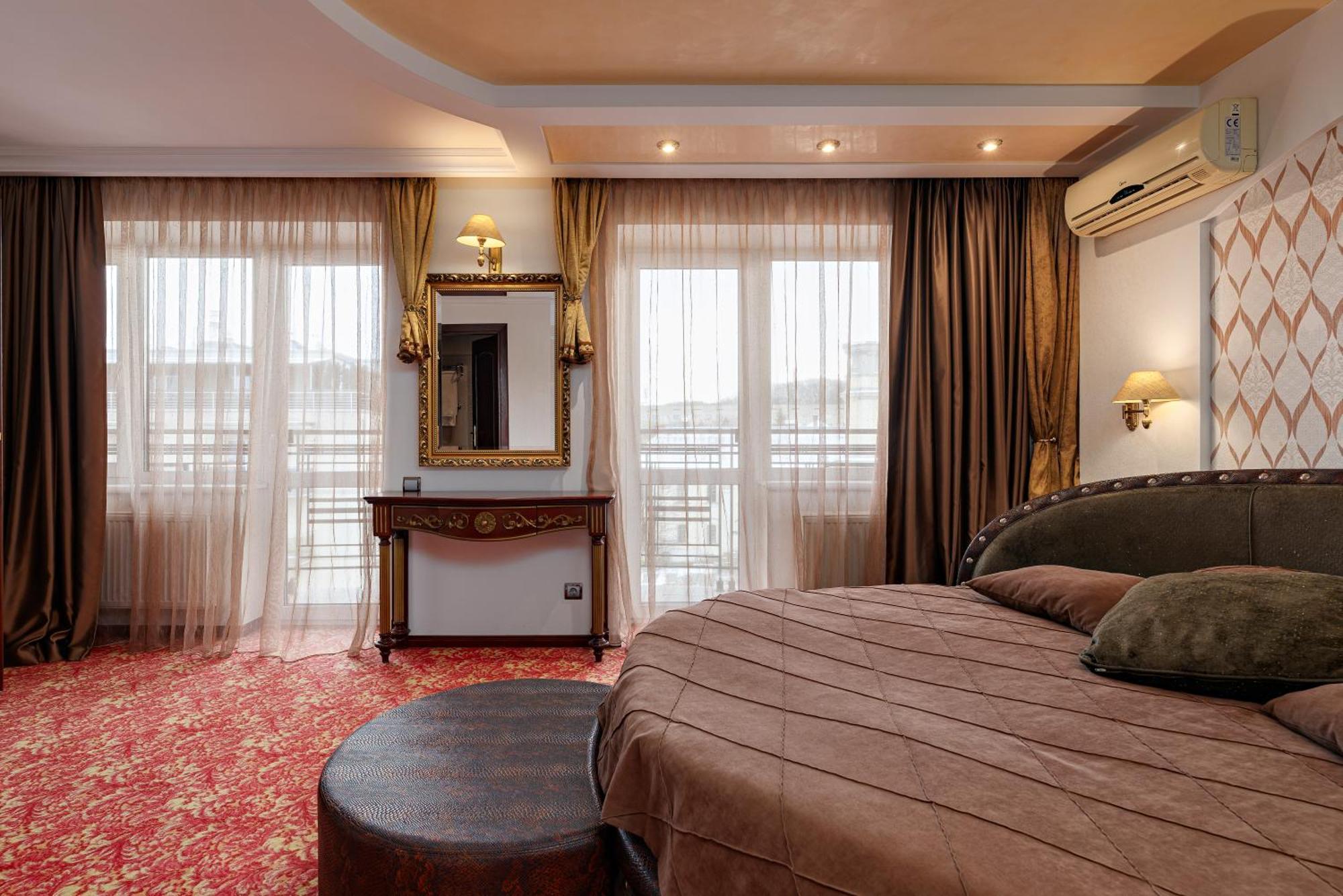 לבוב Eurohotel חדר תמונה
