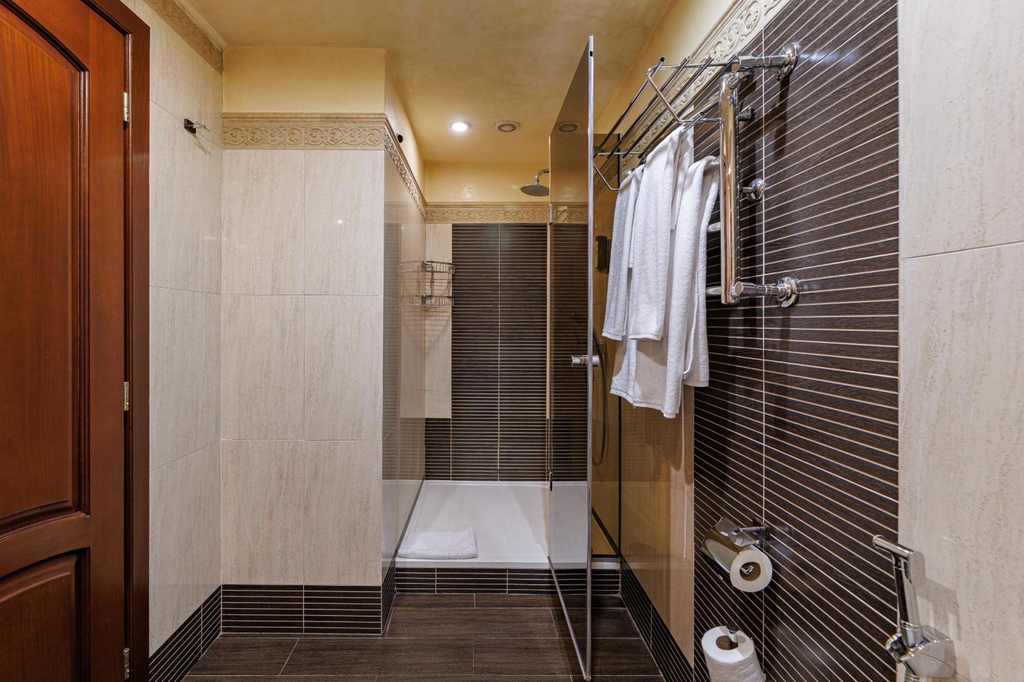 לבוב Eurohotel חדר תמונה