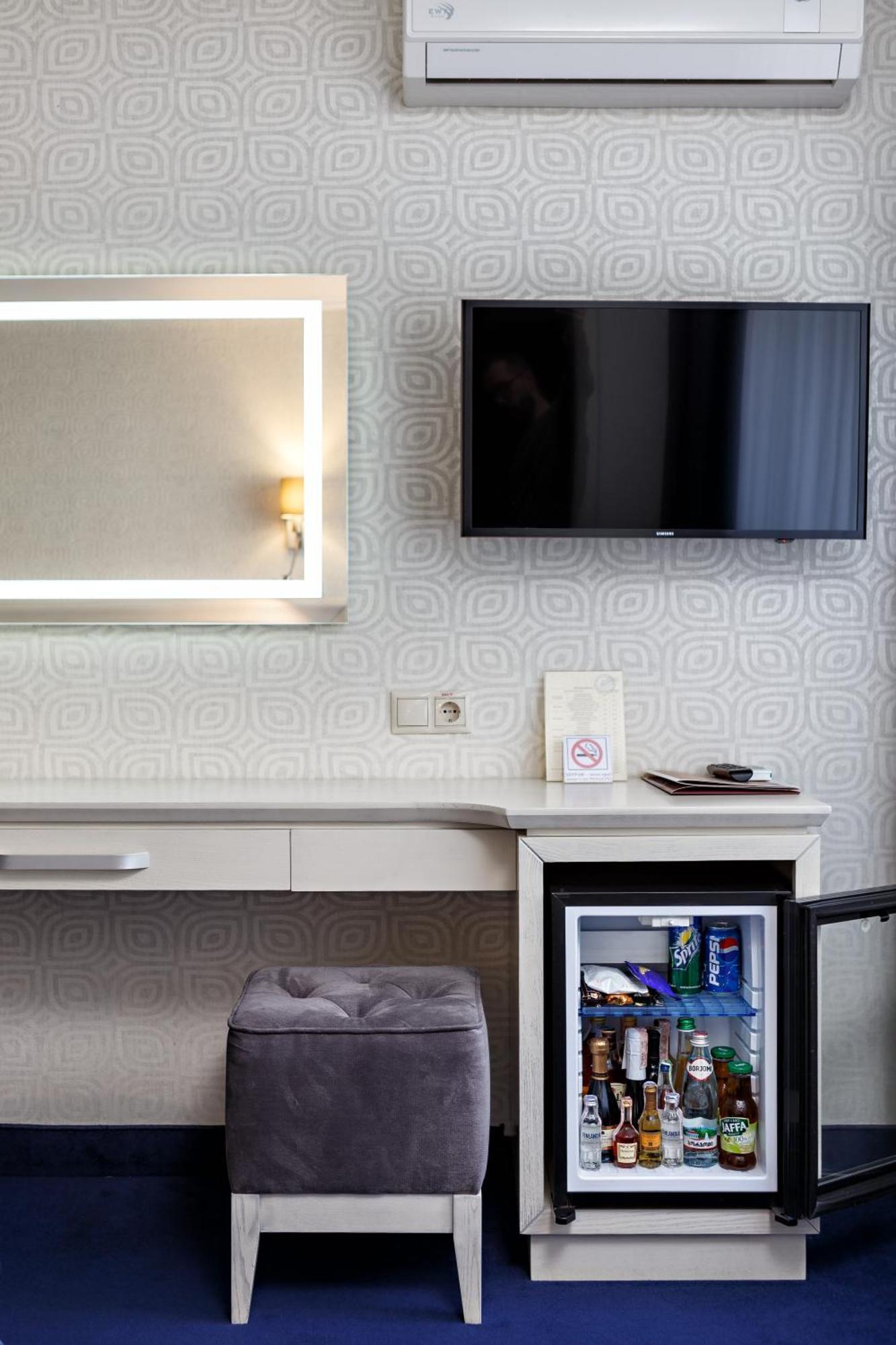 לבוב Eurohotel מראה חיצוני תמונה